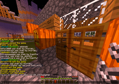 Hann játaði að hafa pvp hack, náði ekki að taka mynd af þessu þar sem hann drap 4 í einu. Eftir það játaði hann pvp hack.